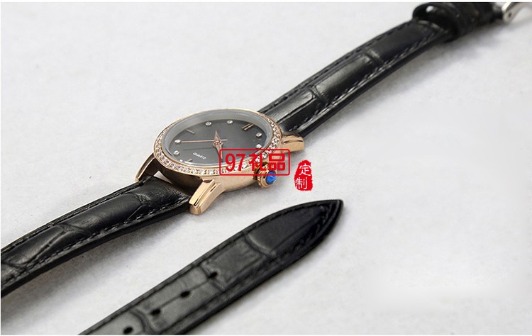 高檔鑲鉆真皮女士機(jī)械手表