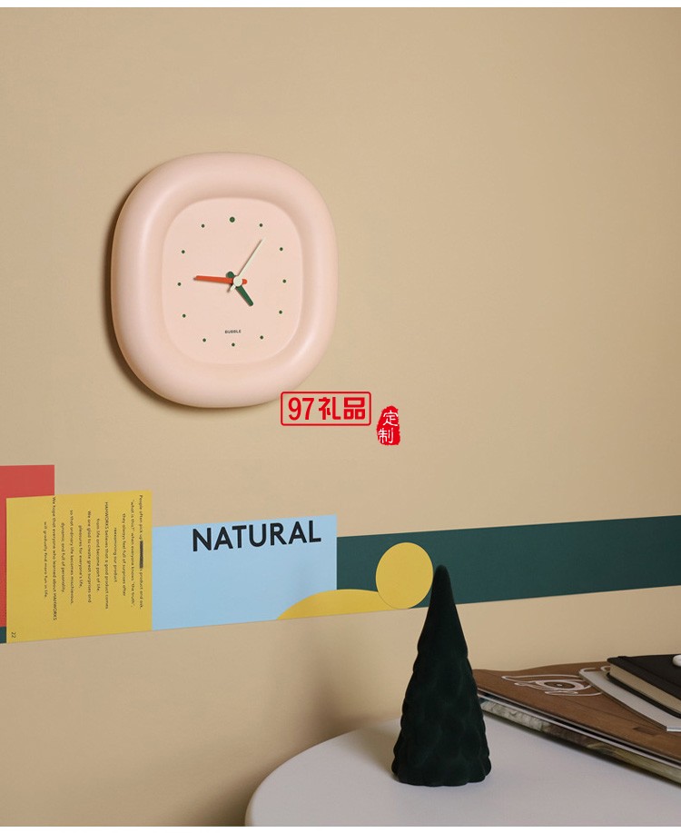 客廳家用臥室靜音石英掛鐘個(gè)性創(chuàng)意
