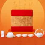 把中秋的溫柔調(diào)進(jìn)香里，拆開就是滿屋團(tuán)圓氣一禮盒藏盡中秋月