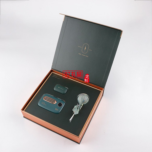 企業(yè)禮品定制:如何選擇質(zhì)量和服務(wù)都能滿足要求的禮品定制公司